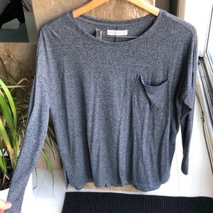 Abercrombie & Fitch Gray Long Sleeve Shirt